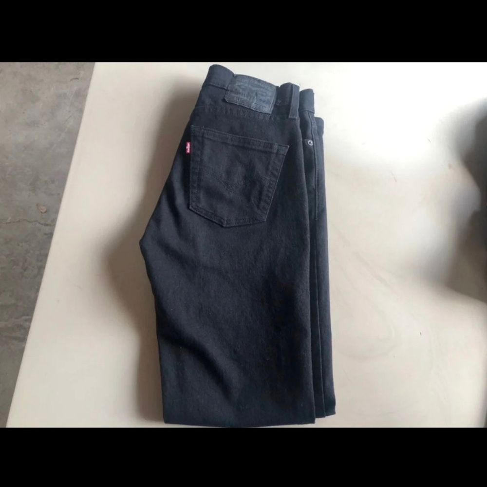 They are Black Levi’s pants for Men